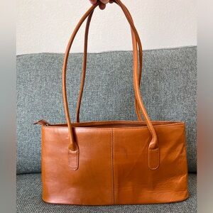 Camel brown leather bag, long shoulder strap